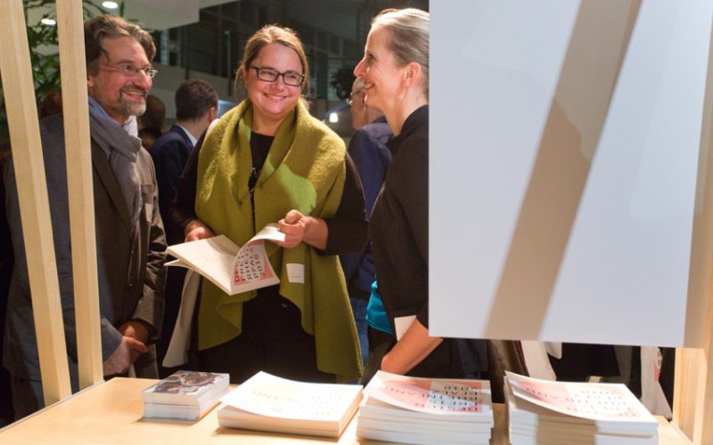 Die Geschäftsleitung zusammen mit Projektpartnerin Valentine Koppenhöfer; Foto Judith Wallerius